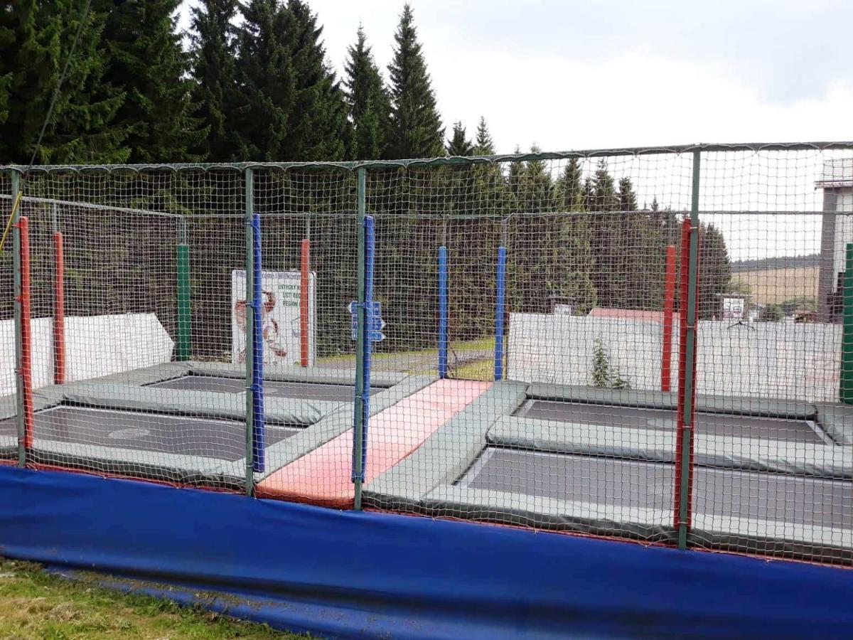 Sportcentrum Klínovec Loučná pod Klínovcem Exterior foto